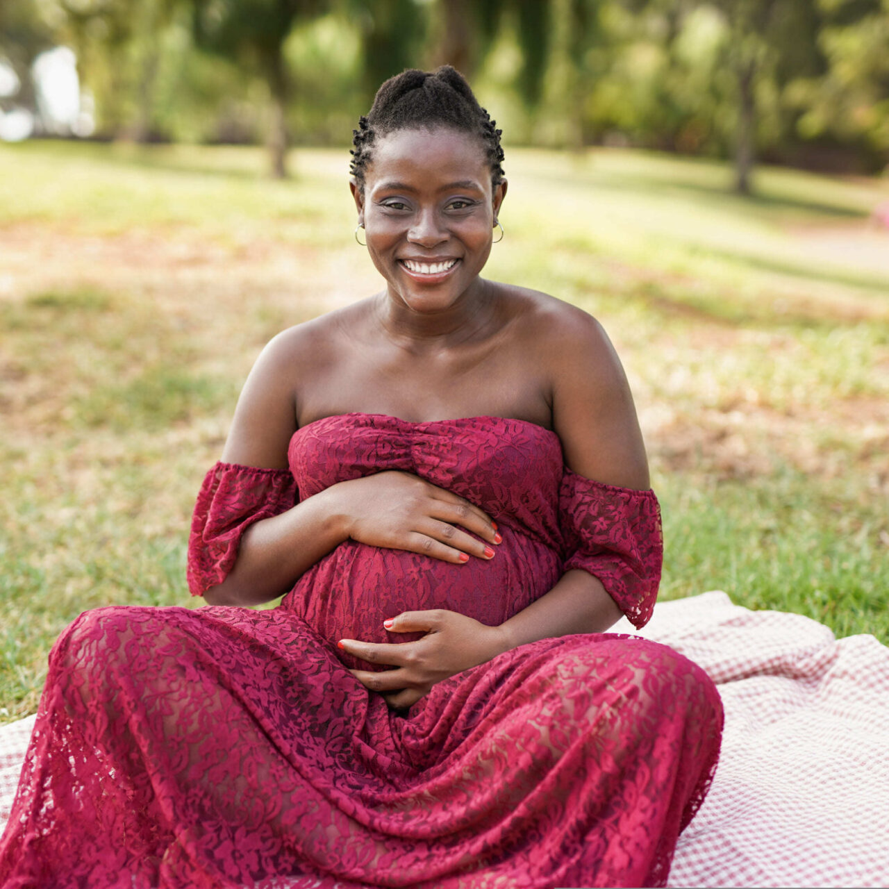 Smiling pregnant woman